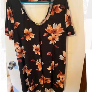 Plus size dress floral